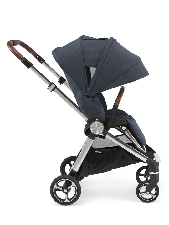Strada Navy Pushchair with Navy Carrycot image number 8